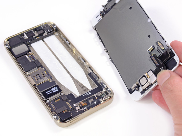 Apple chỉ mất 199 USD để sản xuất iPhone 5S