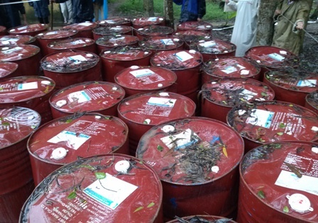 Chôn hóa chất độc: Sao chưa khởi tố?