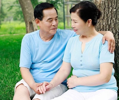 Cám cảnh mẹ chồng đi... làm dâu