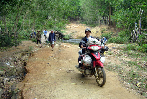 Thi công thủy điện, 3 người mất tích