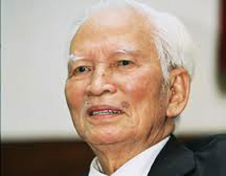 Giáo sư Hoàng Như Mai qua đời