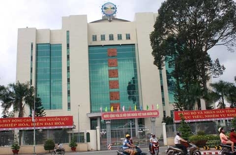 Trụ sở tỉnh nào hoành tráng hơn?