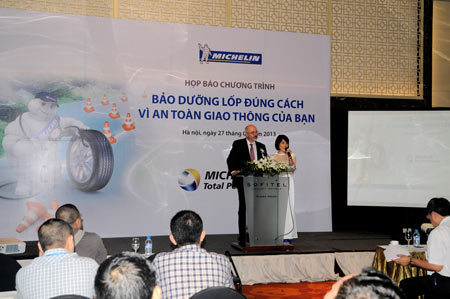 Michelin bảo dưỡng miễn phí lốp xe hơi