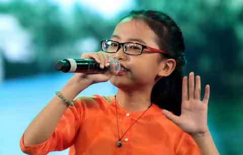 Phương Mỹ Chi trước sức ép ngày càng khủng khiếp