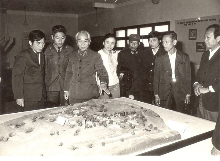 Ai thực sự vì dân, tất có cả “thiên hạ”
