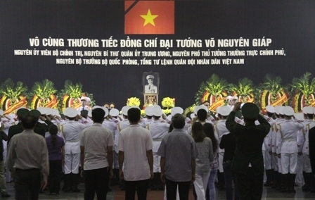 Chuyện cảm động đi viếng Đại tướng