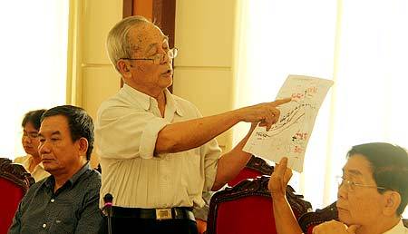 Cử tri đòi hủy dự án sân golf trong sân bay