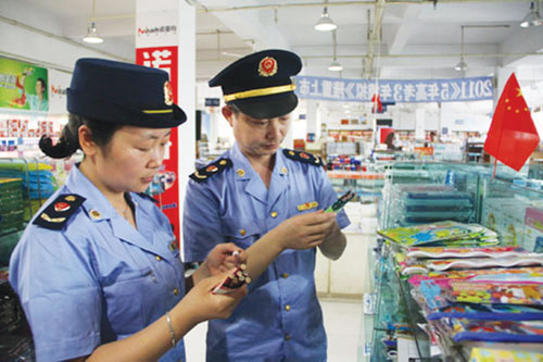 Bỏ tiền triệu vẫn mua bút giả