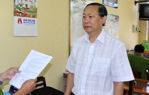 Khởi tố Chủ tịch huyện liên quan đến ‘cát tặc’