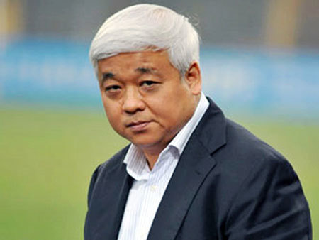 'Siêu lừa' gặp nhau, Huyền Như chiếm của Bầu Kiên 700 tỷ