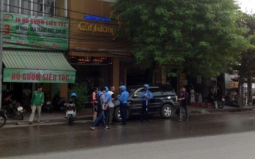 Clip bắt bác sĩ thẩm mỹ vứt xác khách xuống sông