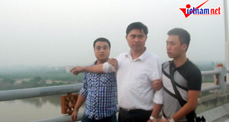 BS ném xác, cả bệnh viện Bạch Mai bị 'sốc'