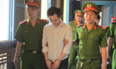 Dụ nữ tiếp viên vào nhà nghỉ rồi giết, cướp tài sản