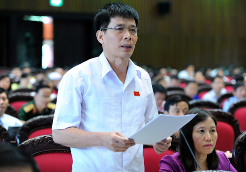 Không nên hiến định các trường hợp thu hồi đất