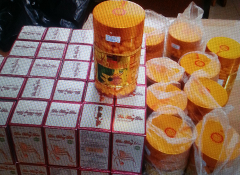 Thu giữ lô hàng giả làm tăng kích thước “vòng 1”