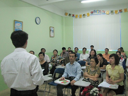 Hiệu trưởng không 'móc túi' phụ huynh?