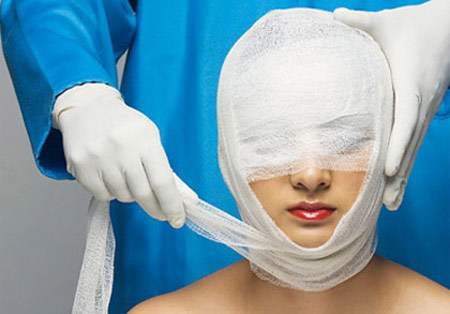 Khóc cười chuyện trốn chồng đi phẫu thuật thẩm mỹ