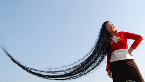 Ngắm những bộ tóc cả chục năm không cắt