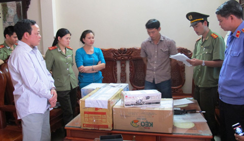 Bắt 'nhà tâm linh Cậu Thủy'