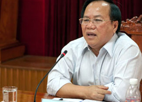 Chủ tịch Bình Dương tố Dũng 'lò vôi' không tài, lừa đảo