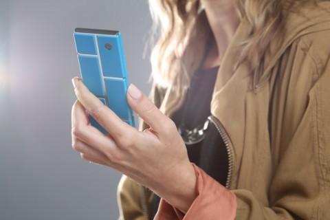 Dự án smartphone “biến hình” của Motorola