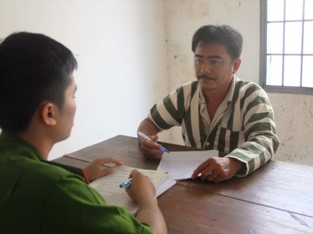 Chiêu lừa tình tiền của gã tự xưng cán bộ Nhà nước