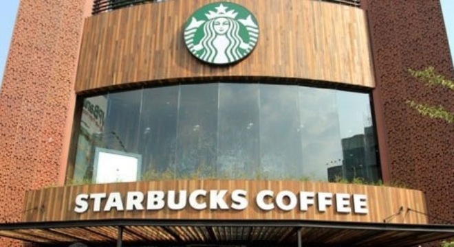 Gã khổng lồ Starbucks đang 'chết' gục ở Việt Nam?