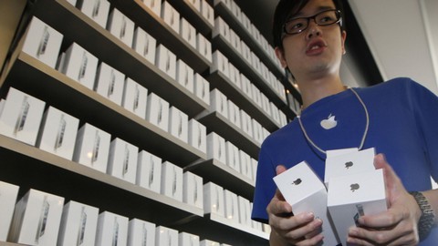Apple cho đổi iPhone 5S bị lỗi pin