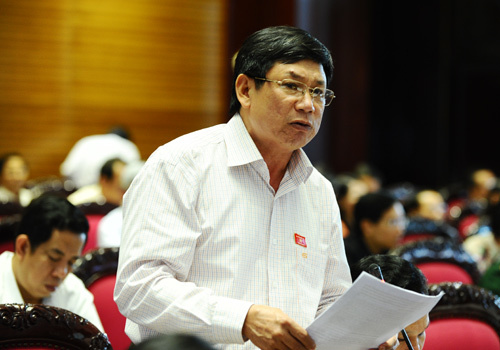 'Thương người ngư phủ hồn treo cột buồm'