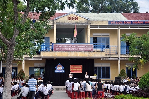 Các trường tư thục đang chờ 'khai tử'