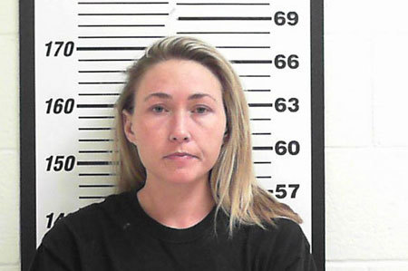 Giáo viên bị bắt vì quan hệ với nam sinh 15 tuổi