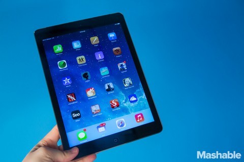 iPad Air đua tốc độ với các 'tiền bối'