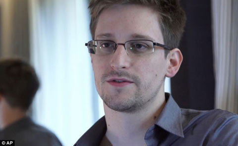 Snowden: Ngày nào NSA cũng