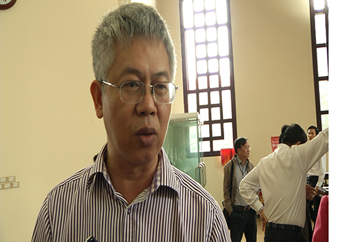 Thế giới không ai thi tuyển sếp tập đoàn