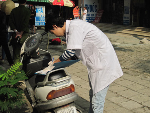 Rơi từ tầng 7 khu Mỹ Đình, một phụ nữ tử vong