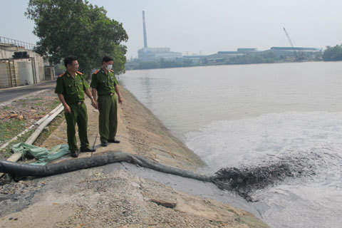 Cty xả nước độc ra môi trường được 'thử thách' thêm 6 tháng
