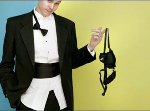 Khiếp vía vì sở thích quái đản của sếp