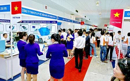 Thiết bị tiểu phẫu mới nhất tại VietNam Medi Pharm Expo 2013