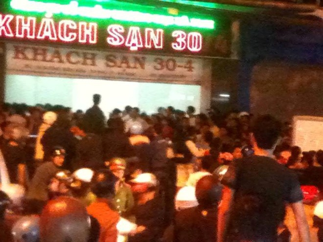 Cảnh sát đột kích khách sạn lớn nhất Hà Nam bắt nghi phạm