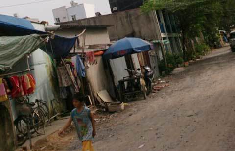 Nghi án xâm hại trẻ em rồi tự vẫn