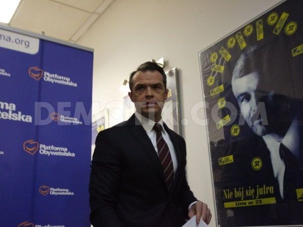 Bộ trưởng Ba Lan mất chức vì đồng hồ đắt tiền