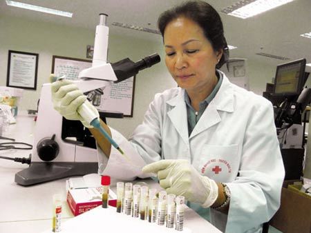 Tình yêu sâu nặng của bác sĩ nhận giải Kovalevskaia