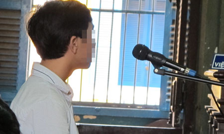 Thời sự trong ngày: Vào tù vì 'yêu' nữ sinh