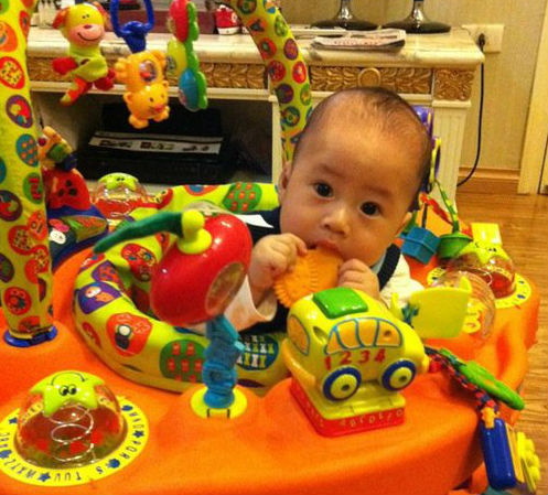 Thuê đồ chơi cho con: Coi chừng rước bệnh!