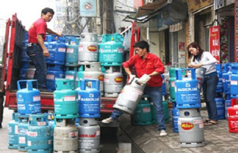 Sốc: Giá gas sắp tăng 70.000 đồng/bình 12 kg