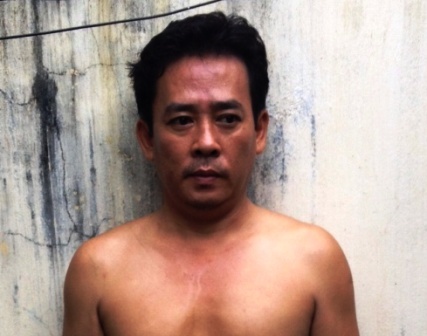 Chú rể 'hờ' làm loạn, cướp nhẫn đính hôn của vợ sắp cưới