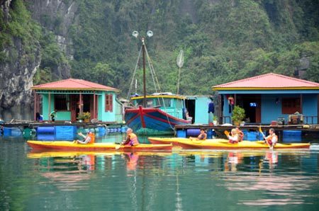 Famtrip Quảng Ninh hút khách du lịch