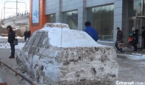 Taxi bằng tuyết đánh lừa hành khách tại Trung Quốc