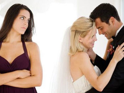 Có người mới vẫn muốn phá hoại người cũ