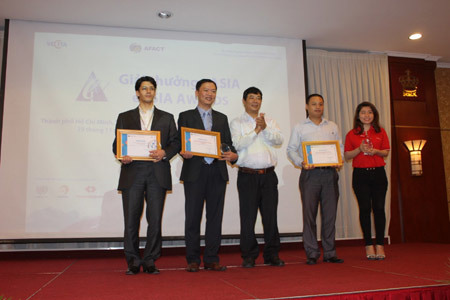 Dịch vụ điện tử Techcombank nhận giải quốc tế